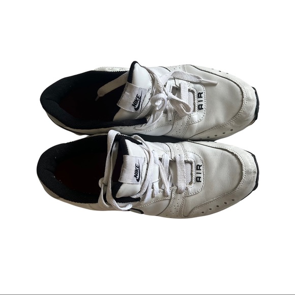 2005 Nike mens air max sneaker shoes size 9.5 - Picture 2 of 4